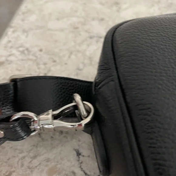 COPY - Beautiful Valentino bag! Excellent condition! You can’t miss out on this… - Picture 7 of 9